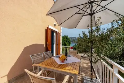 Image de Appartement de deux chambres prés de la plage Kneza, Korcula (A-9168-b)
