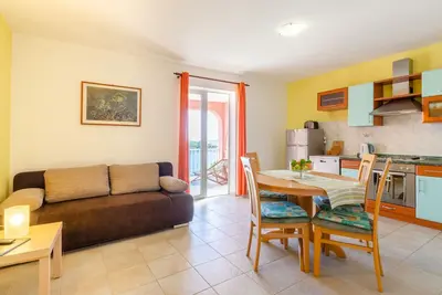 Image de Appartement d'une chambre avec la terrasse et la vue sur le mer Karbuni, Korcula (A-13217-c)