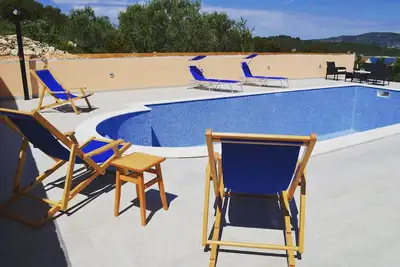 Image de Appartement de deux chambres avec la terrasse Kneza, Korcula (A-9269-b)