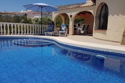Image de Belle villa avec piscine privée sur l'urbanisation de luxe Cumbre del Sol