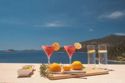 Image de Boutique Villa Kalan Near Sea & Beach Club, piscine privée, WiFi, vue sur la mer