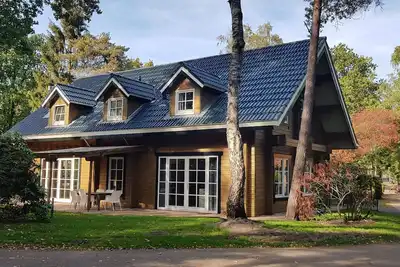 Image de Belle maison en lisière de forêt