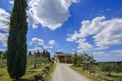 Image de Villa exclusive au milieu du Chianti avec piscine et vue