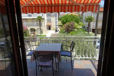 Appartement d'une chambre avec la terrasse Biograd na Moru, Biograd (A-860-e)
