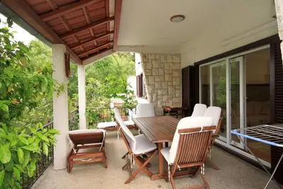Image de Appartement de deux chambres avec la terrasse et la vue sur le mer Stari Grad, Hvar (A-4016-b)