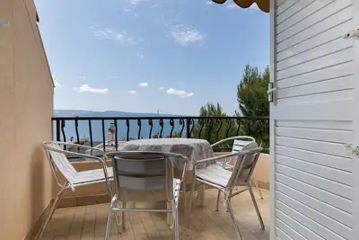 Appartement d'une chambre prés de la plage Nemira, Omis (A-2782-c)