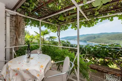 Image de Appartement d'une chambre avec la terrasse et la vue sur le mer Rabac, Labin (A-12107-d)