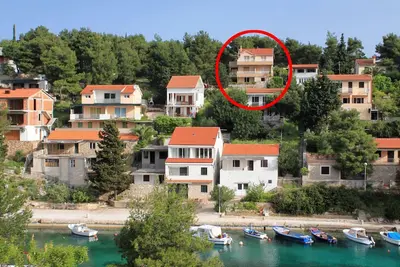 Image de Appartement de deux chambres avec la terrasse Basina, Hvar (A-12420-a)