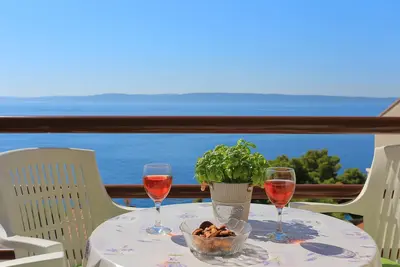 Image de Appartement d'une chambre avec la terrasse et la vue sur le mer Rastici, Ciovo (A-11723-d)