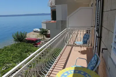 Image de Appartement de deux chambres prés de la plage Podgora, Makarska (A-6782-a)