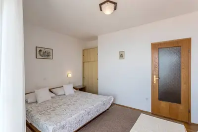 Image de Garçonnière avec le balcon et la vue sur le mer Baska Voda, Makarska (As-301-b)