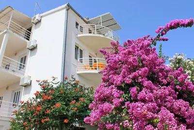 Image de Appartement de deux chambres avec le balcon Rastici, Ciovo (A-6863-e)