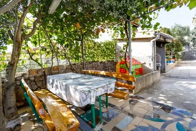 Image de Appartement d'une chambre avec la terrasse et la vue sur le mer Kornic, Krk (A-5306-b)