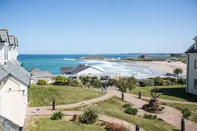 Image de Appartement moderne avec une vue imprenable sur la plage de Fistral, Newquay