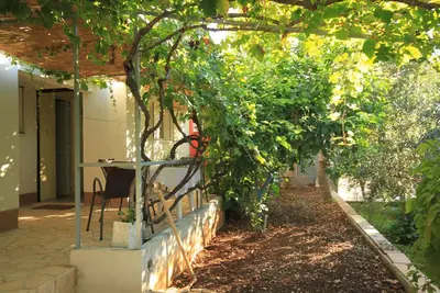 Image de Appartement d'une chambre avec la terrasse Rukavac, Vis (A-8897-b)
