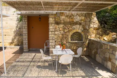 Image de Appartement d'une chambre avec la terrasse et la vue sur le mer Lokva Rogoznica, Omis (A-6005-b)