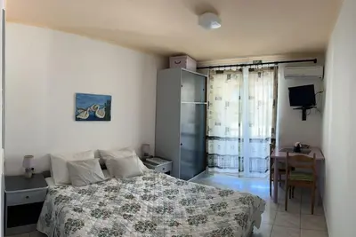 Garçonnière avec le balcon Podaca, Makarska (As-11274-a)