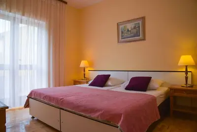 Appartement d'une chambre avec le balcon et la vue sur le mer Pag (A-532-c)