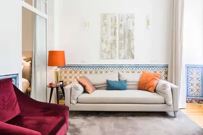 Image de ✨The Flower Tiled: Luxury & Comfort in Downtown