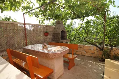 Image de Appartement de deux chambres avec la terrasse Kukljica, Ugljan (A-8277-a)