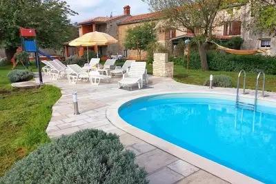 Image de Maison pour la famille avec la piscine Guran, Sredisnja Istra (K-7373)