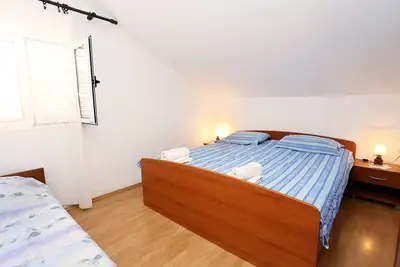 Image de Appartement de deux chambres avec air conditionné Zuljana, Peljesac (A-252-a)