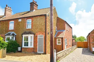 Image de Avondale Cottage - Trois Chambres Maison, Couchages 6