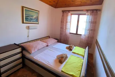 Image de Appartement de trois chambres avec la terrasse et la vue sur le mer Mali Losinj, Losinj (A-8006-a)