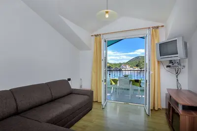 Image de Appartement d'une chambre prés de la plage Baie Pokrivenik, Hvar (A-2073-f)