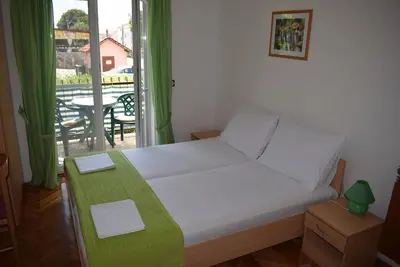 Garçonnière avec le balcon Sveti Filip i Jakov, Biograd (As-4299-c)