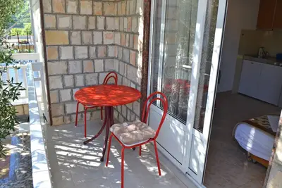 Image de Garçonnière avec le balcon Podaca, Makarska (As-2617-e)
