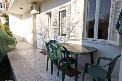 Image de Appartement de trois chambres avec la terrasse Kastel Stari, Kastela (A-6059-b)