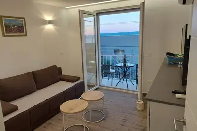 Image de Appartement d'une chambre avec le balcon et la vue sur le mer Podgora, Makarska (A-13714-a)