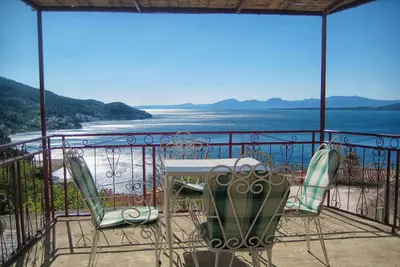Image de Garçonnière avec la terrasse et la vue sur le mer Igrane, Makarska (As-6796-b)