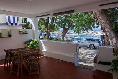 Appartement d'une chambre avec la terrasse et la vue sur le mer Klenovica, Novi Vinodolski (A-5579-a)