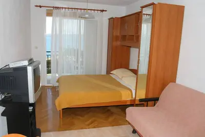 Image de Garçonnière prés de la plage Igrane, Makarska (As-2679-c)