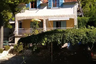 Image de Garçonnière avec la terrasse Ivan Dolac, Hvar (As-8711-a)