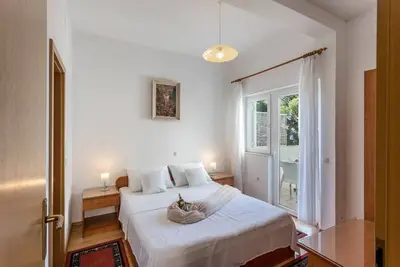 Appartement d'une chambre avec la terrasse et la vue sur le mer Baska Voda, Makarska (A-301-a)
