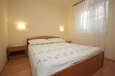 Image de Appartement d'une chambre prés de la plage Vis (A-2459-a)