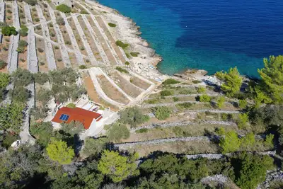 Image de Maison de pêcheur près de la mer Baie Stiniva, Korcula (K-11389)