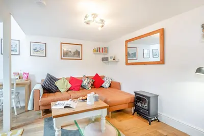 Image de Courtyard Cottage - Une Chambre Maison, Couchages 2