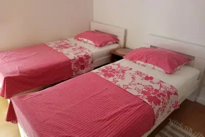 Image de Appartement de deux chambres prés de la plage Povljana, Pag (A-7505-c)
