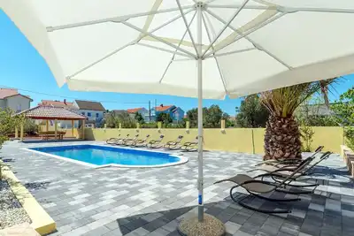 Image de Appartement d'une chambre avec la terrasse Bibinje, Zadar (A-6121-b)