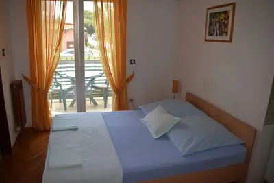 Garçonnière avec le balcon Sveti Filip i Jakov, Biograd (As-4299-b)
