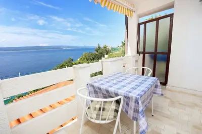 Image de Garçonnière prés de la plage Pisak, Omis (As-1014-b)