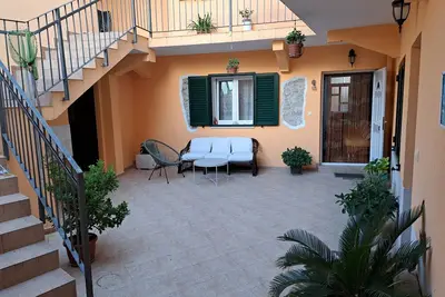 Image de Appartement d'une chambre avec la terrasse Kukljica, Ugljan (A-8209-c)
