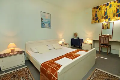 Image de Appartement d'une chambre avec le balcon et la vue sur le mer Novi Vinodolski (A-5582-a)