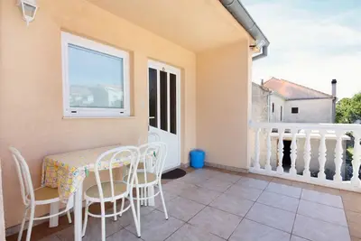 Image de Appartement d'une chambre avec la terrasse Jezera, Murter (A-5107-d)