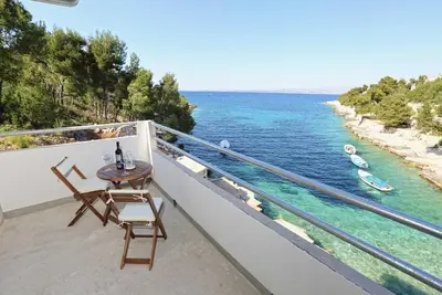 Image de Appartement d'une chambre prés de la plage Baie Zastupac, Hvar (A-8761-e)