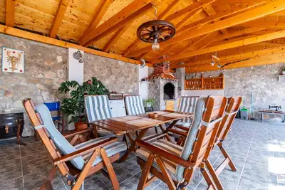 Image de Appartement de deux chambres avec la terrasse et la vue sur le mer Novi Vinodolski (A-2417-a)